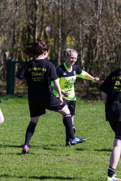 Bild 49 - Frauen SV Frisia 03 Risum Lindholm - Heider SV : Ergebnis: 8:0